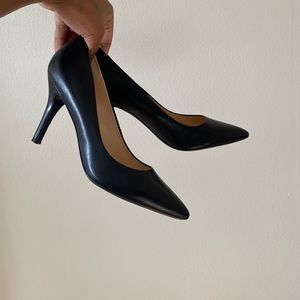 NINE WEST pointed heels